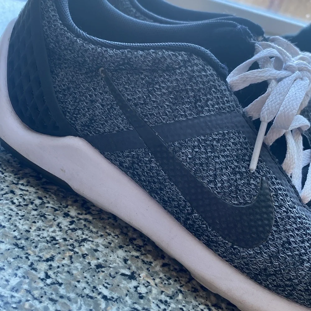 Men's Nike - Picture 4 of 9